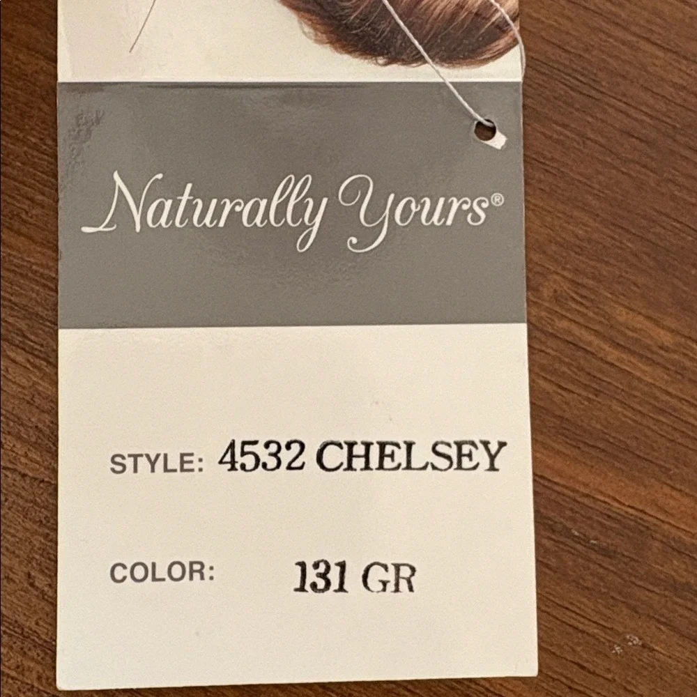Henry Margu Front Lace Chelsey Wig 4532 Color 131GR NWT